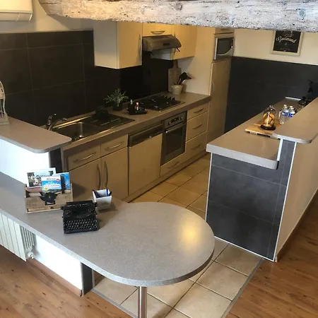 Апартаменты Du Soleil Saint-Maurin